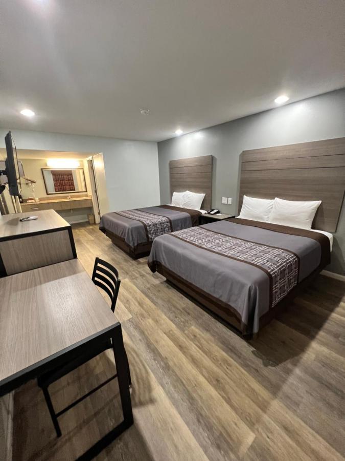 Continental Inn And Suites Nacogdoches Tx Sfa University Downtown Zewnętrze zdjęcie