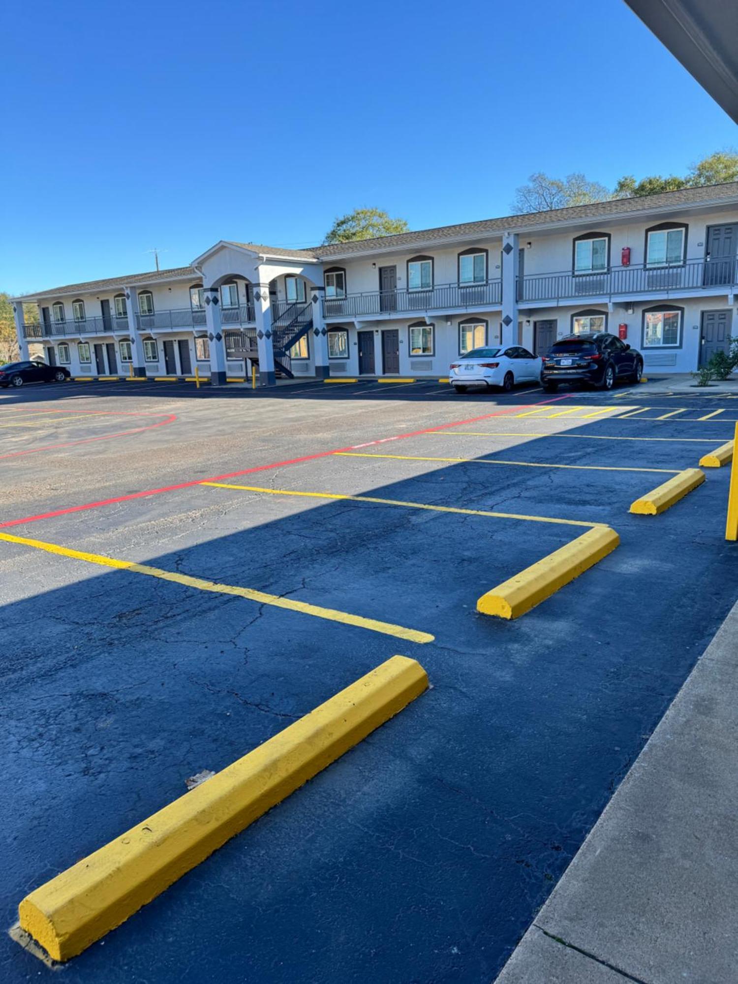 Continental Inn And Suites Nacogdoches Tx Sfa University Downtown Zewnętrze zdjęcie